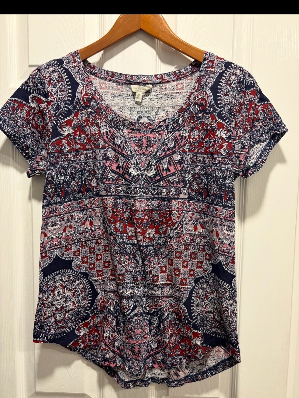 Lucky Brand Navy Red Pink Paisley Short Sleeve Scoop Tee